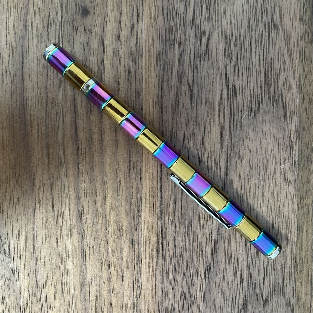 Two-Color Magnet Pen & Ball